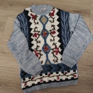 Cozy Vintage Huntington Ridge Hand Knitted Multicolor Patterned Sweater